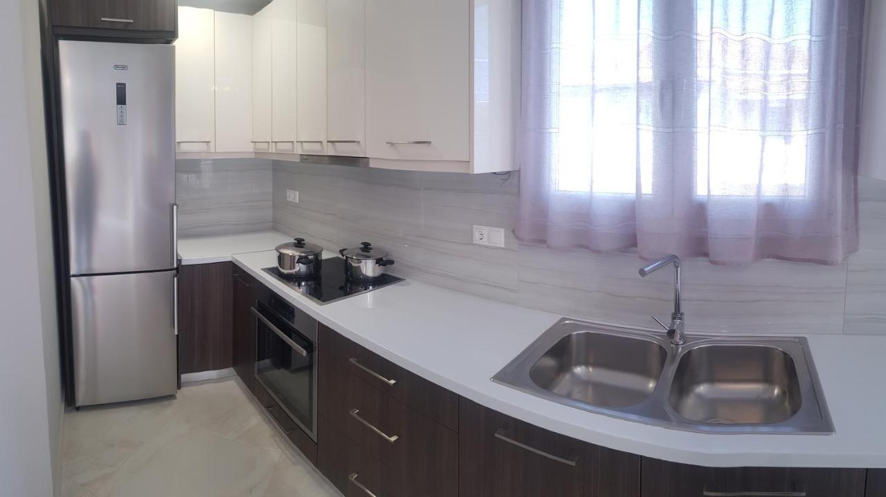 Harry'S Apartment Lefkimmi  Luaran gambar